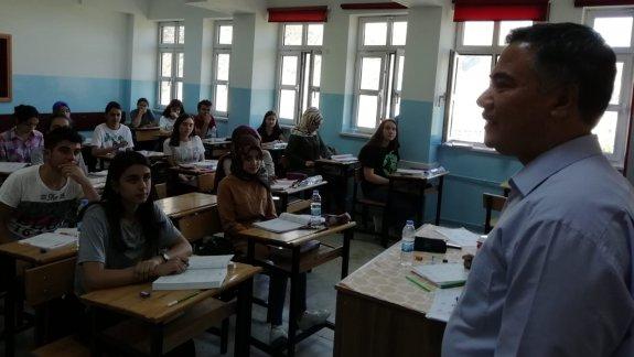 Müdürümüz Seydi Doğan Türk Telekom Fen Lisesi Destekleme ve Yetiştirme Kursunu  Ziyaret Etti 
