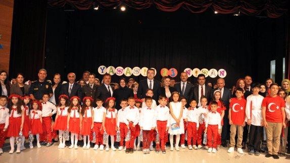 23 Nisan Ulusal Egemenlik ve Çocuk Bayramının 98. Yıl Dönümü Törenlerle Kutlandı